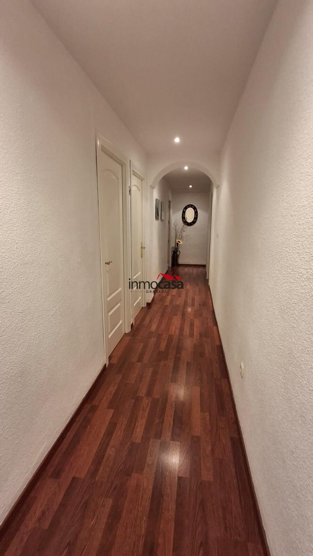 Piso de 83 m² en Granada
