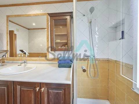 Piso de 106 m² en Oviedo
