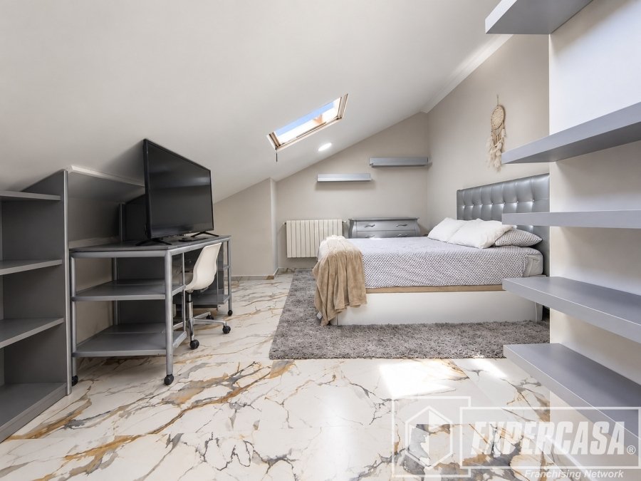 Piso de 128 m² en Manises