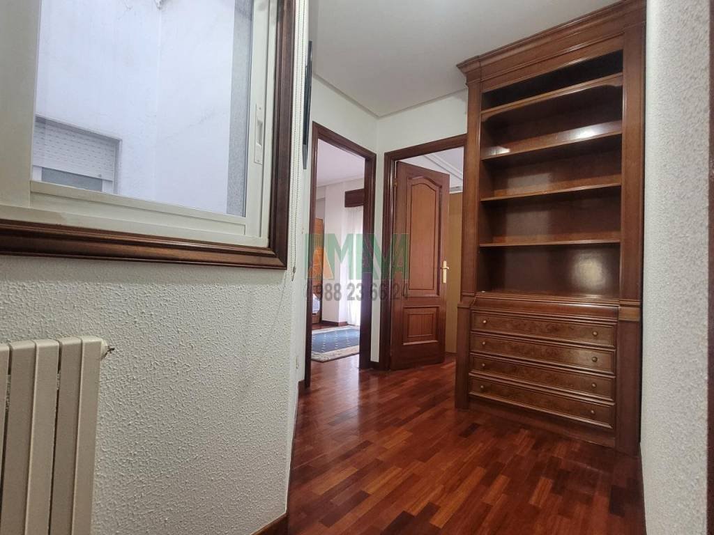 Pis de 90 m² a Ourense