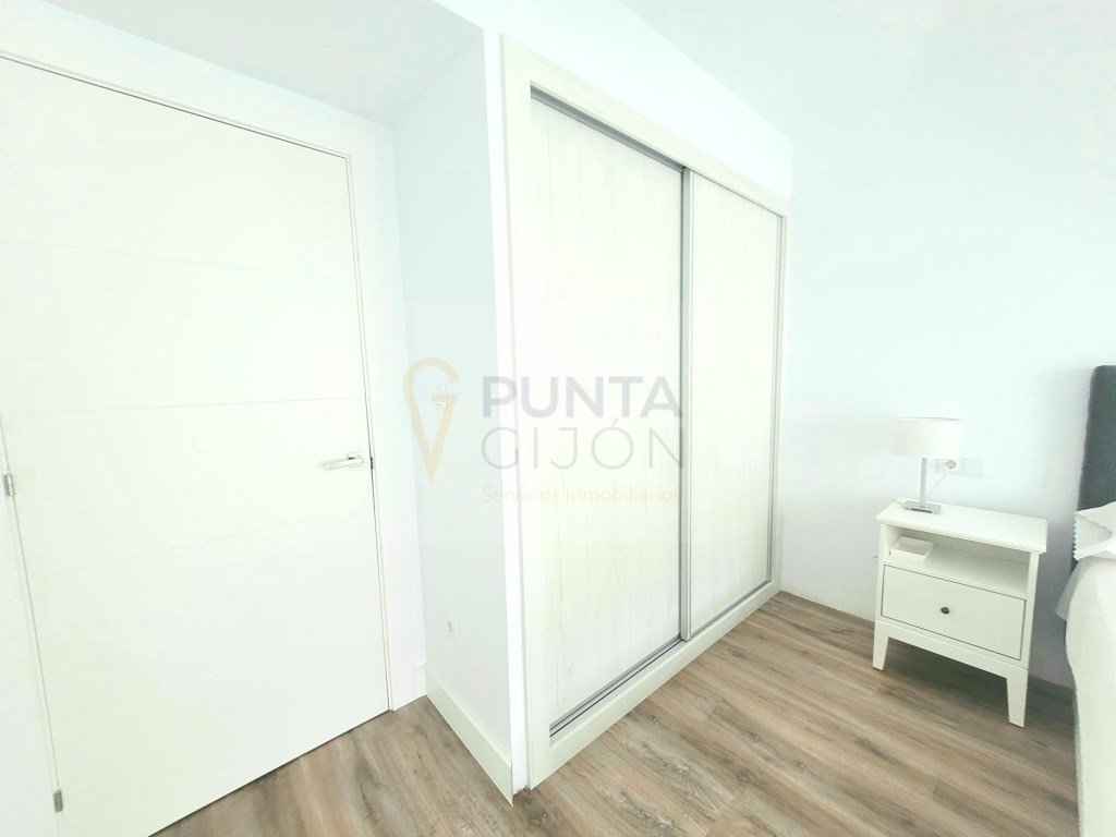 Piso de 58 m² en Gijón