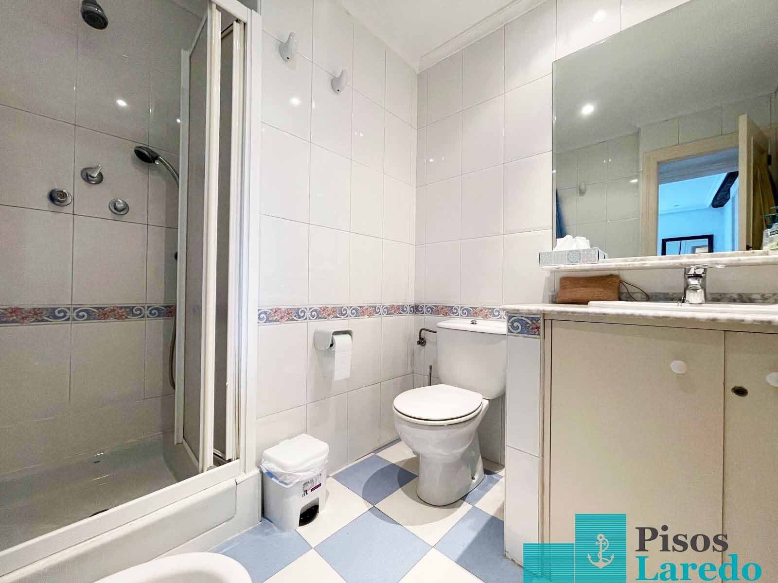 Flat 55 m² in Santoña