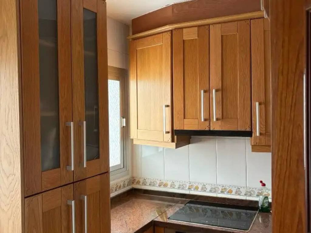 Piso de 80 m² en Granada