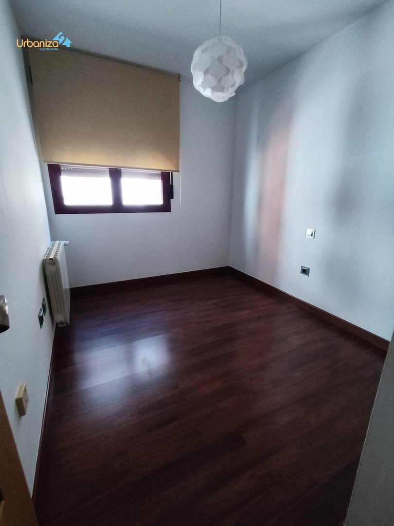 Квартира 107 м² в Бадахосе