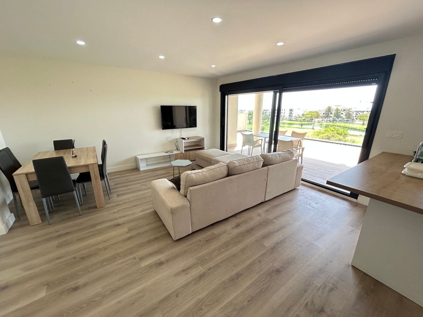 Piso de 136 m² en Almería