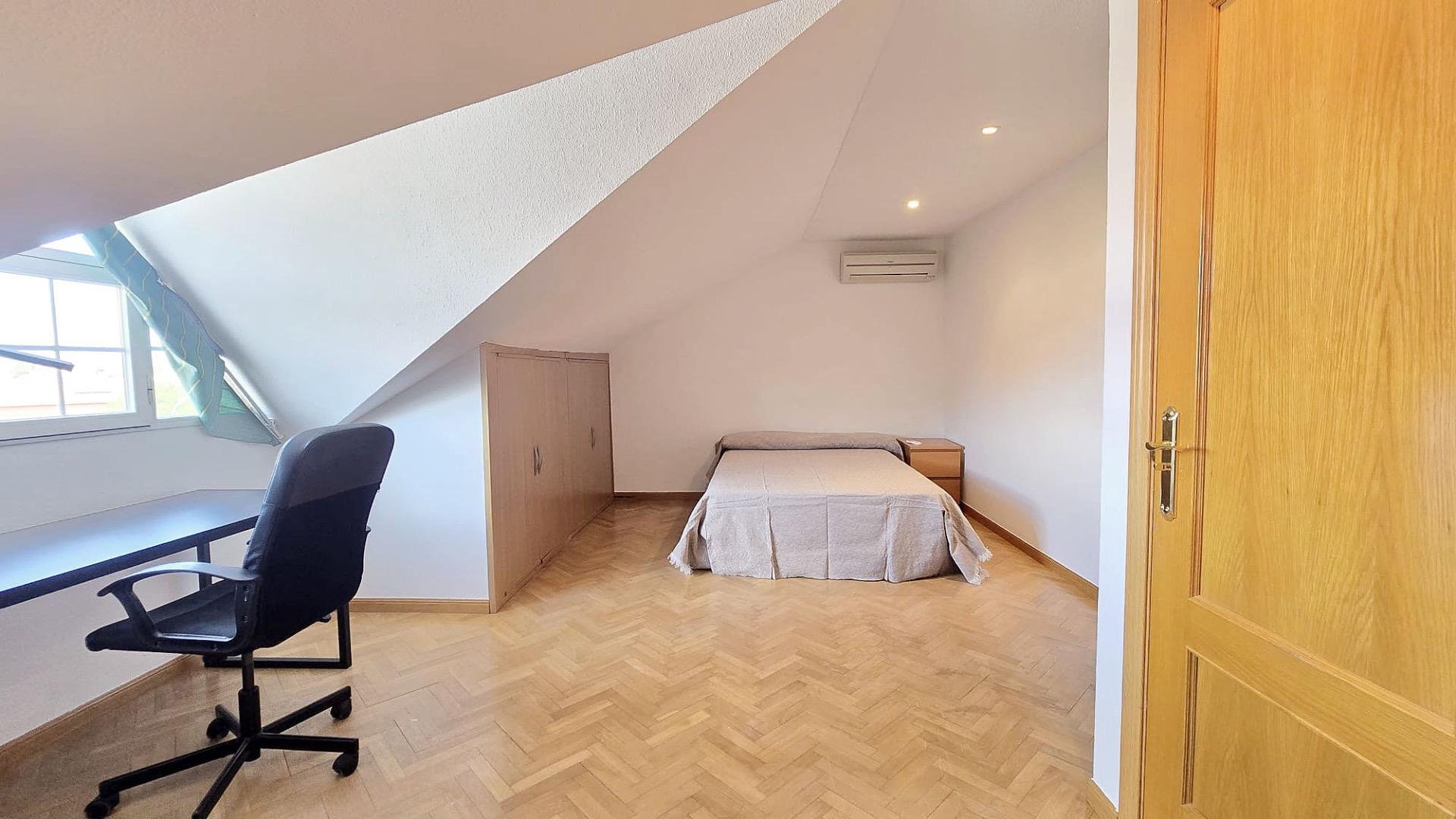 Habitación 335 m², Villanueva de la Cañada