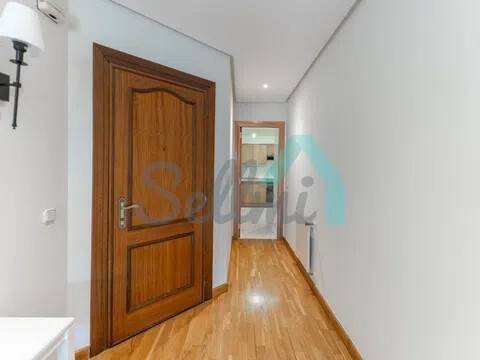 Piso de 132 m² en Oviedo