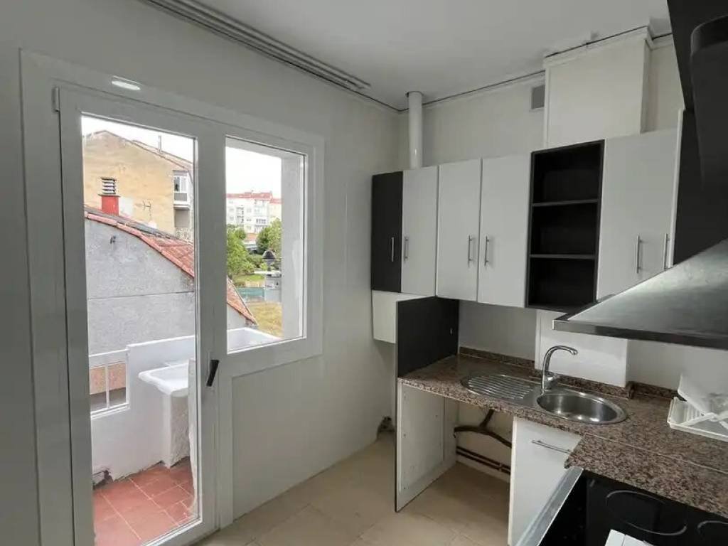Piso de 108 m² en Ourense