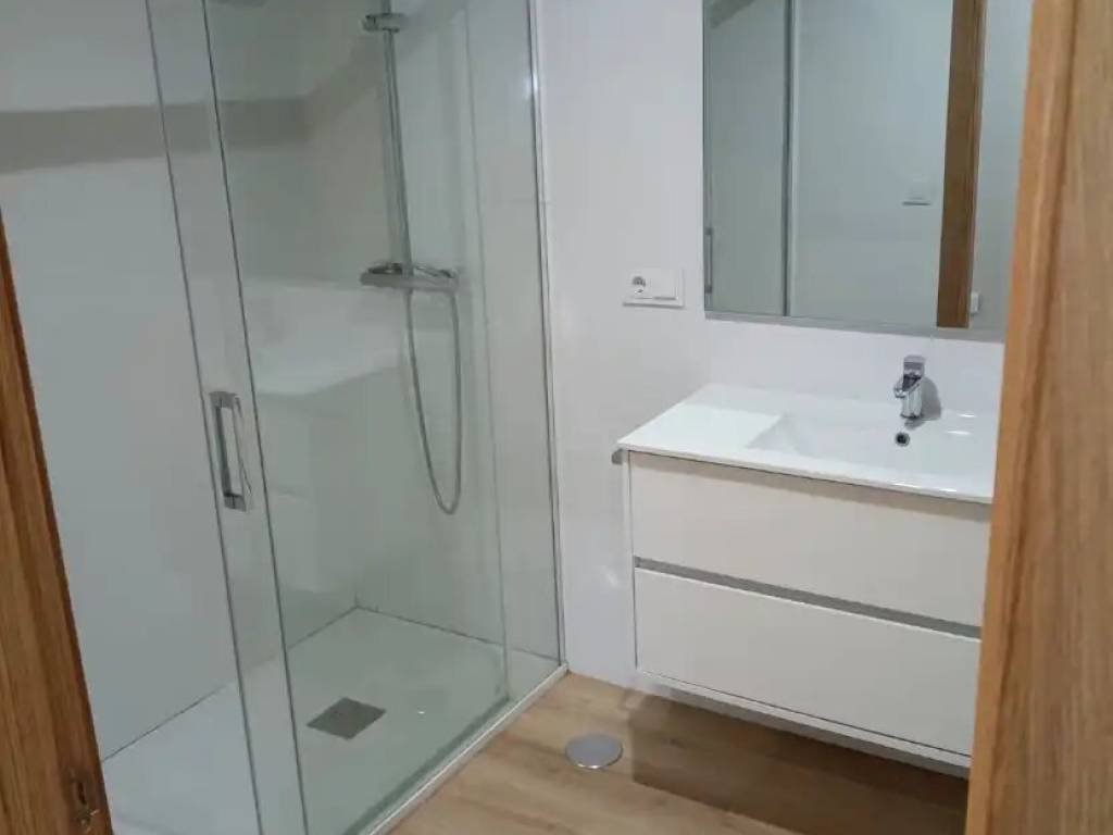 Piso de 90 m² en Pontevedra