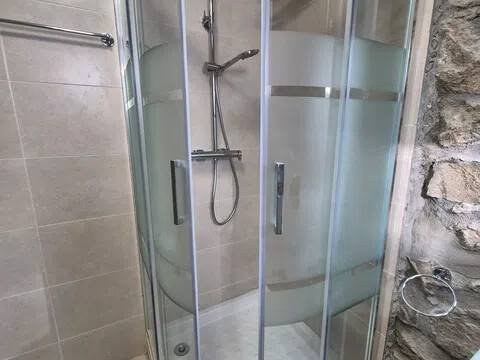 Casa de 140 m² en Gemuño