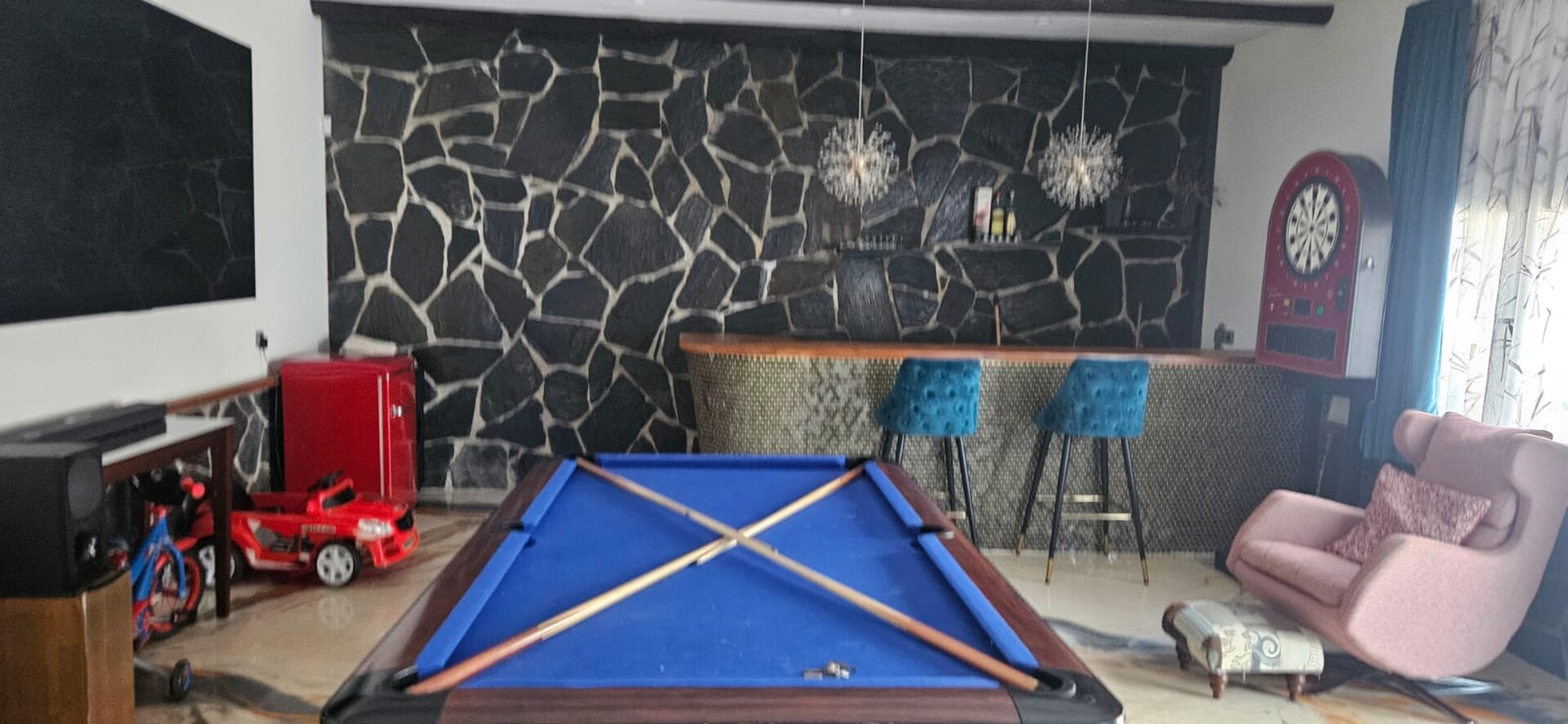 Casa de 200 m² en Vallromanes