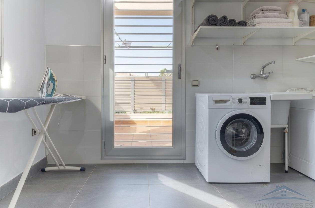 Piso de 515 m² en Roquetas de Mar