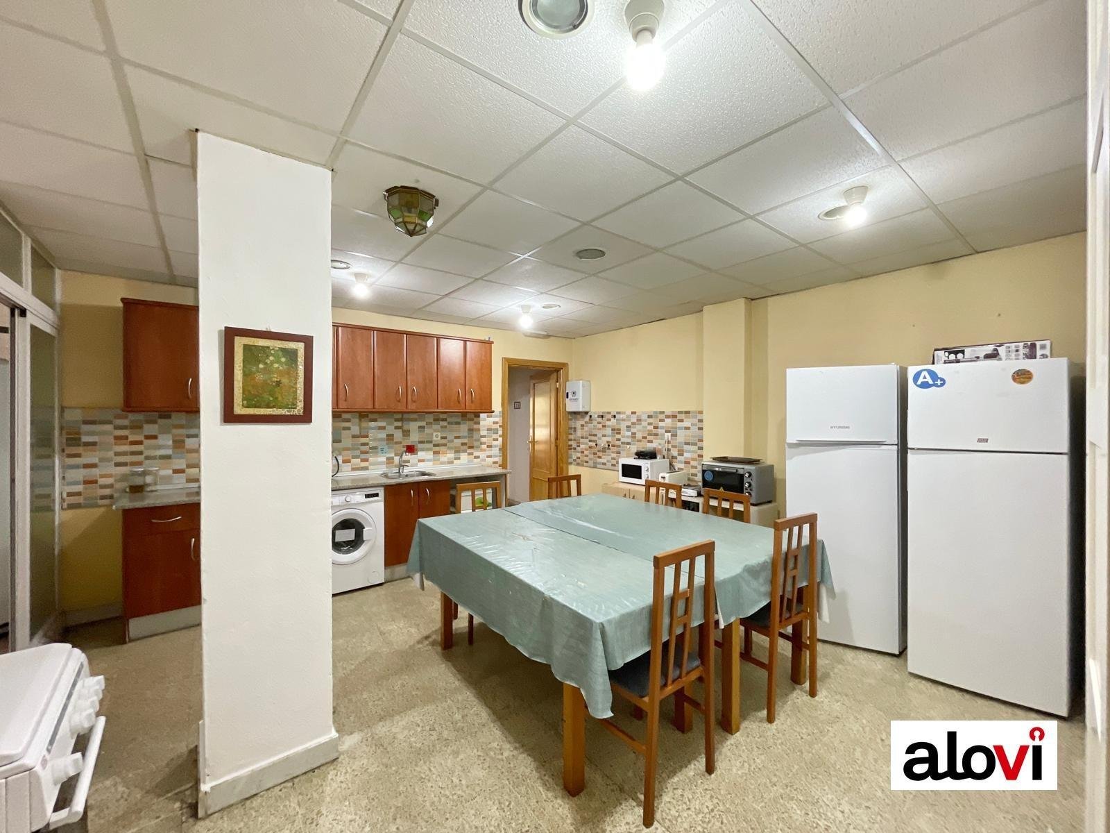 Habitación 131 m², Granada