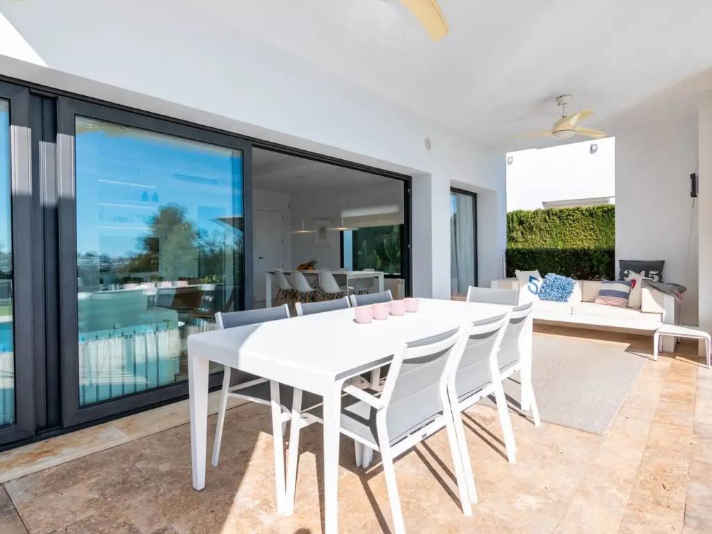 Casa de 354 m² en Estepona