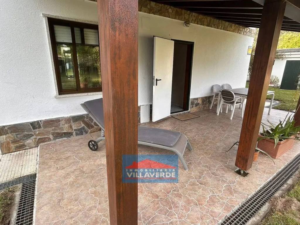 Casa de 90 m² en Cangas de Morrazo