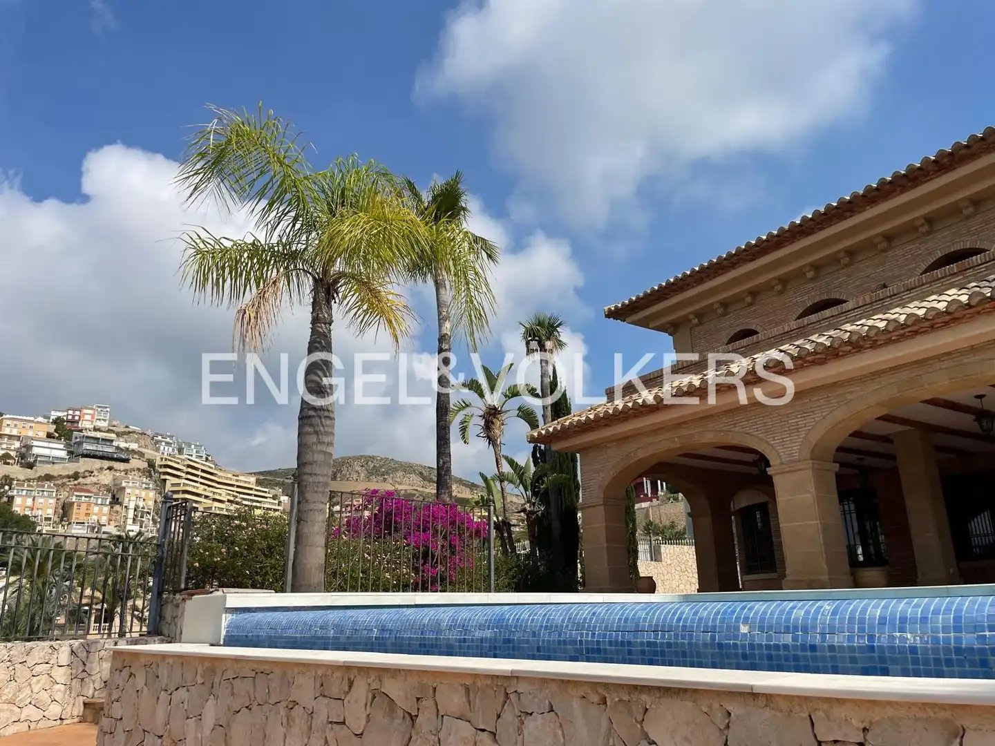 Casa de 687 m² en Cullera