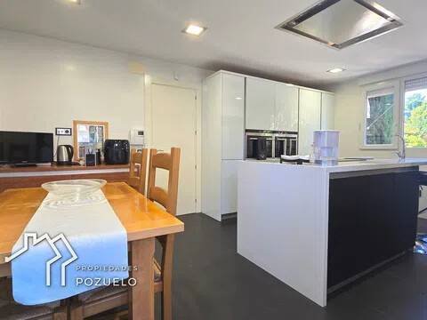 Maison 370 m² à Pozuelo de Alarcón