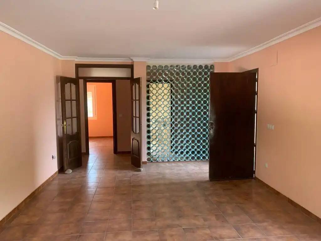 Casa de 150 m² en Dos Hermanas