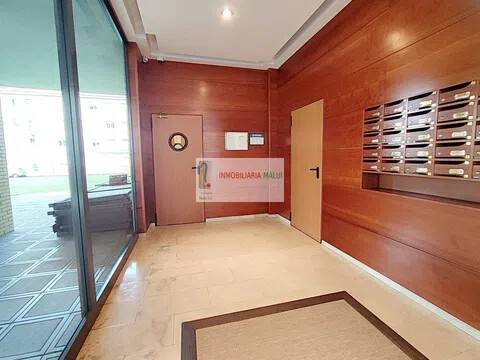Pis de 64 m² a Oviedo