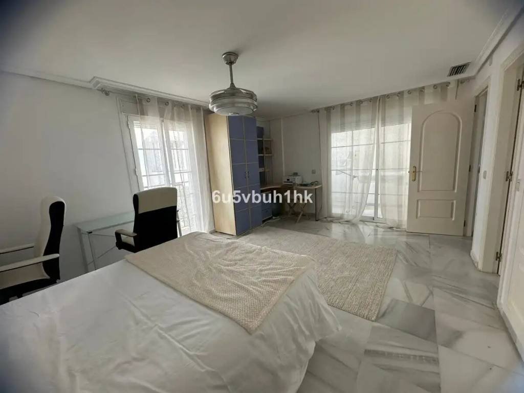 Casa de 340 m² en Marbella