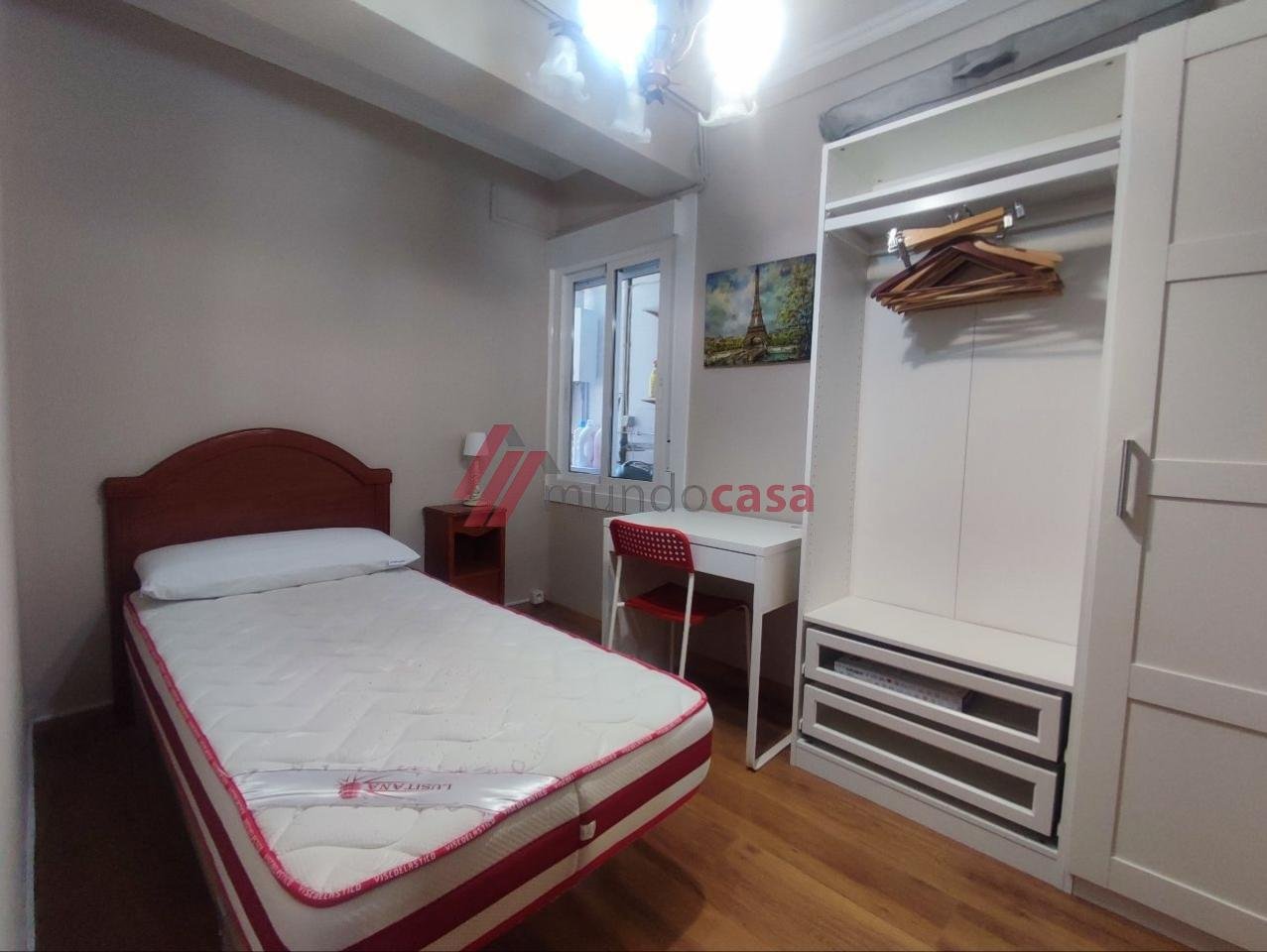 Piso de 85 m² en Ferrol