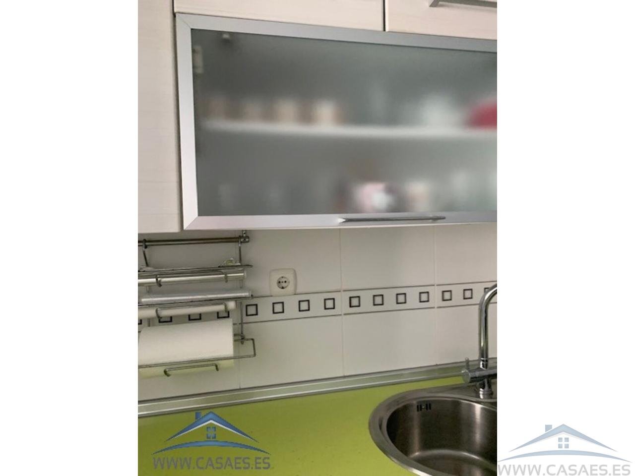 Piso de 80 m² en Roquetas de Mar