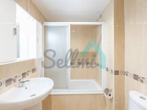 Piso de 103 m² en Oviedo