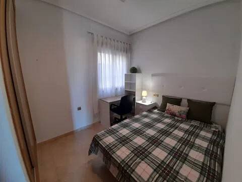 Habitació de lloguer, Albatera