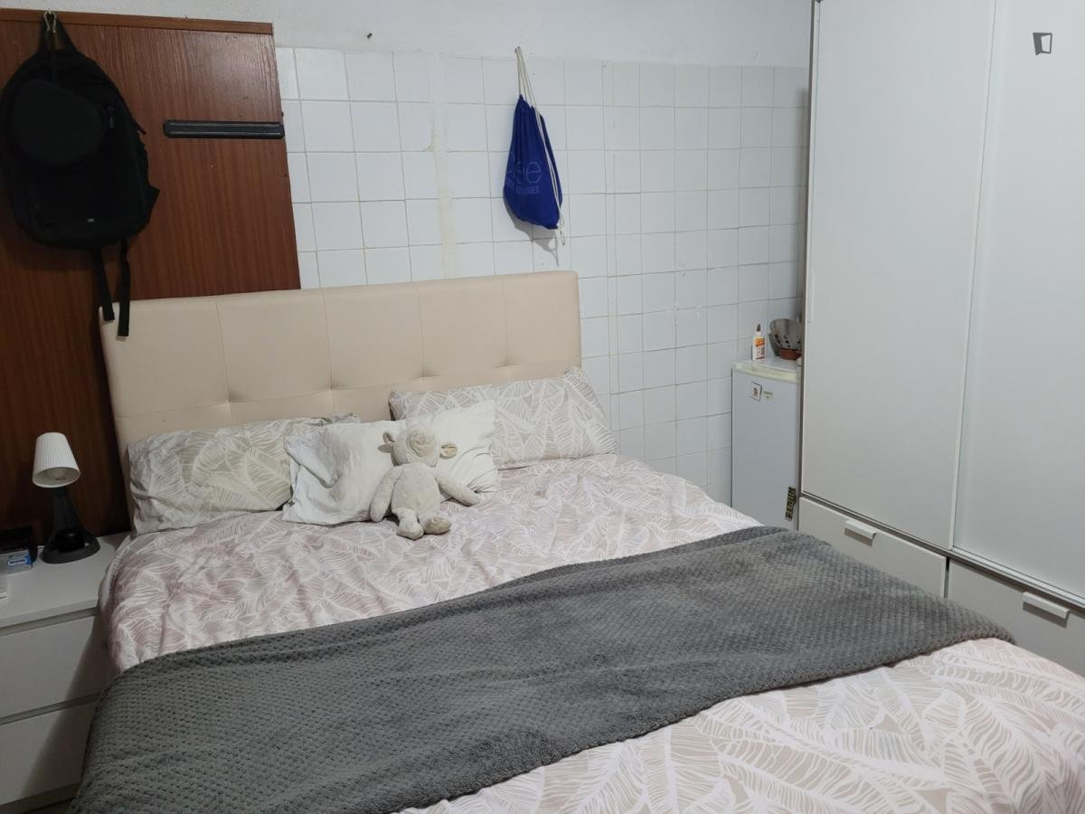 Chambre à louer, Séville
