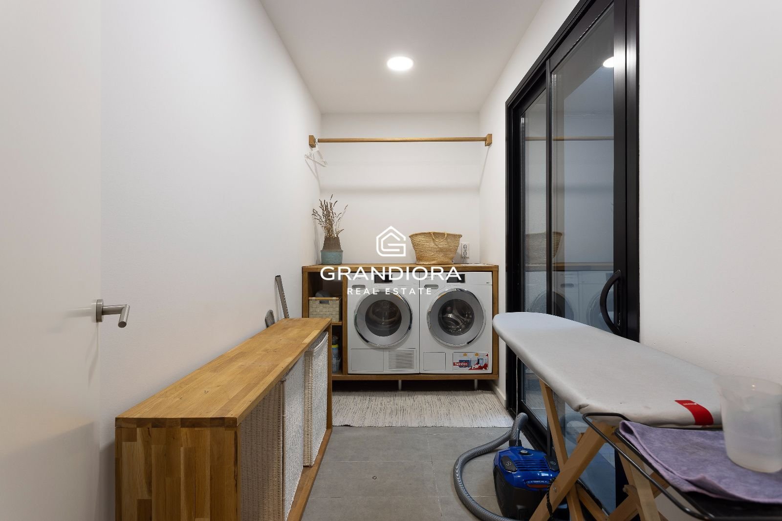 Casa de 450 m² en Población de Arroyo
