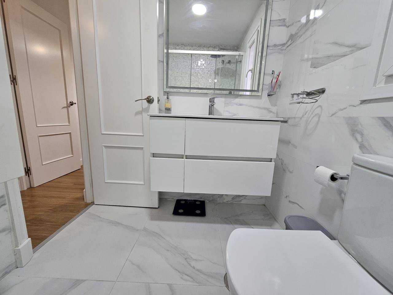 Flat 90 m² in Jerez