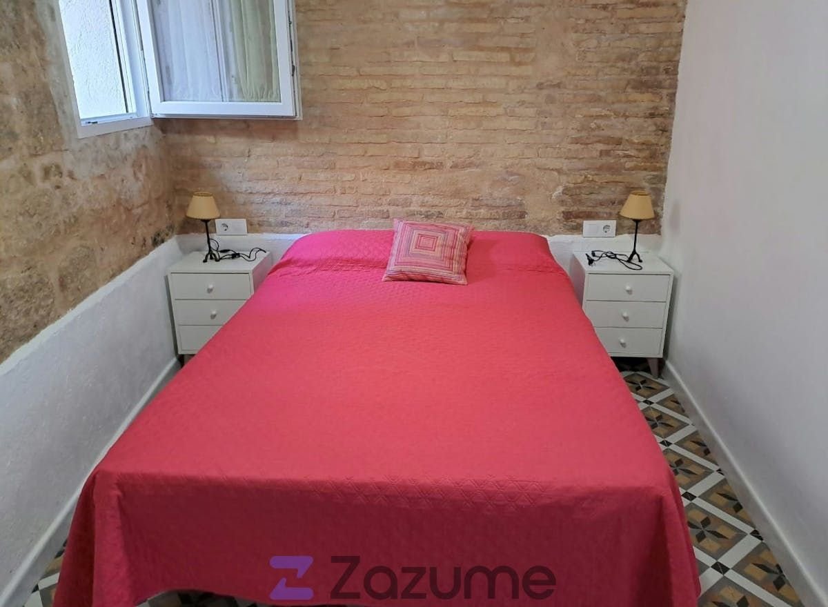 Piso de 90 m² en Linares