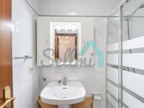 Pis de 68 m² a Oviedo