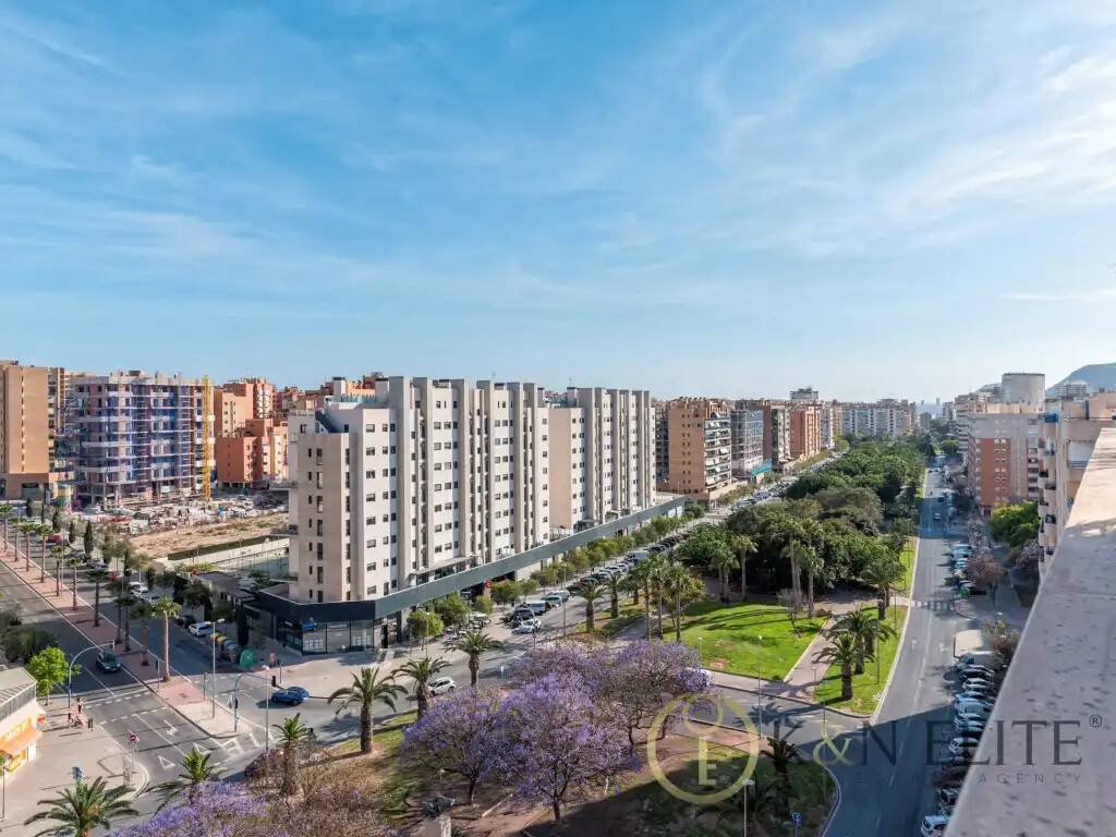 Pis de 135 m² a Alacant