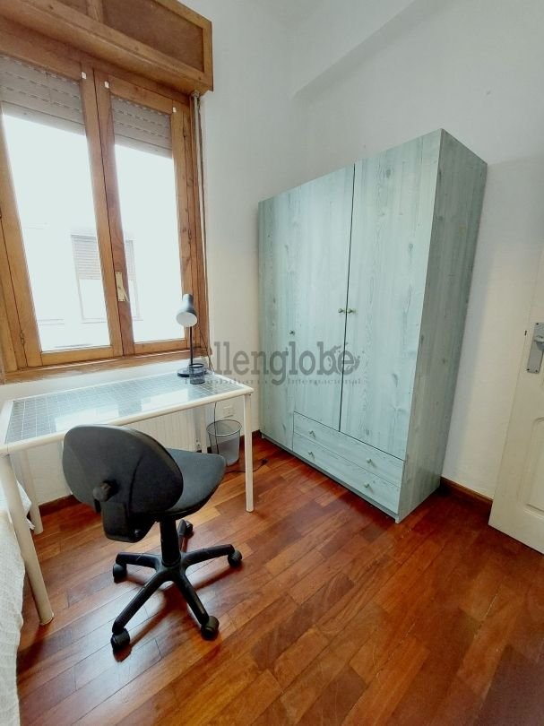 Piso de 99 m² en Oviedo