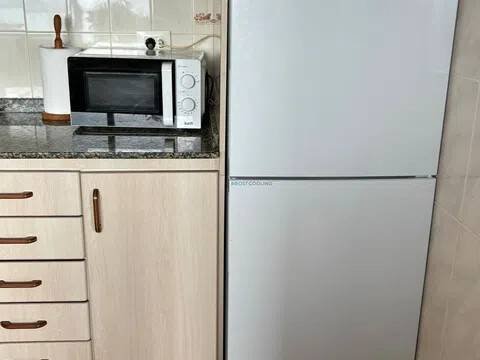 Casa de 85 m² en Oleiros