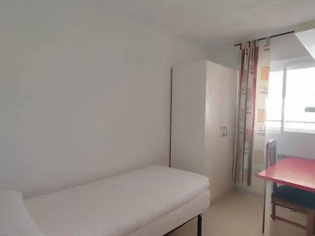 Piso de 85 m² en Málaga