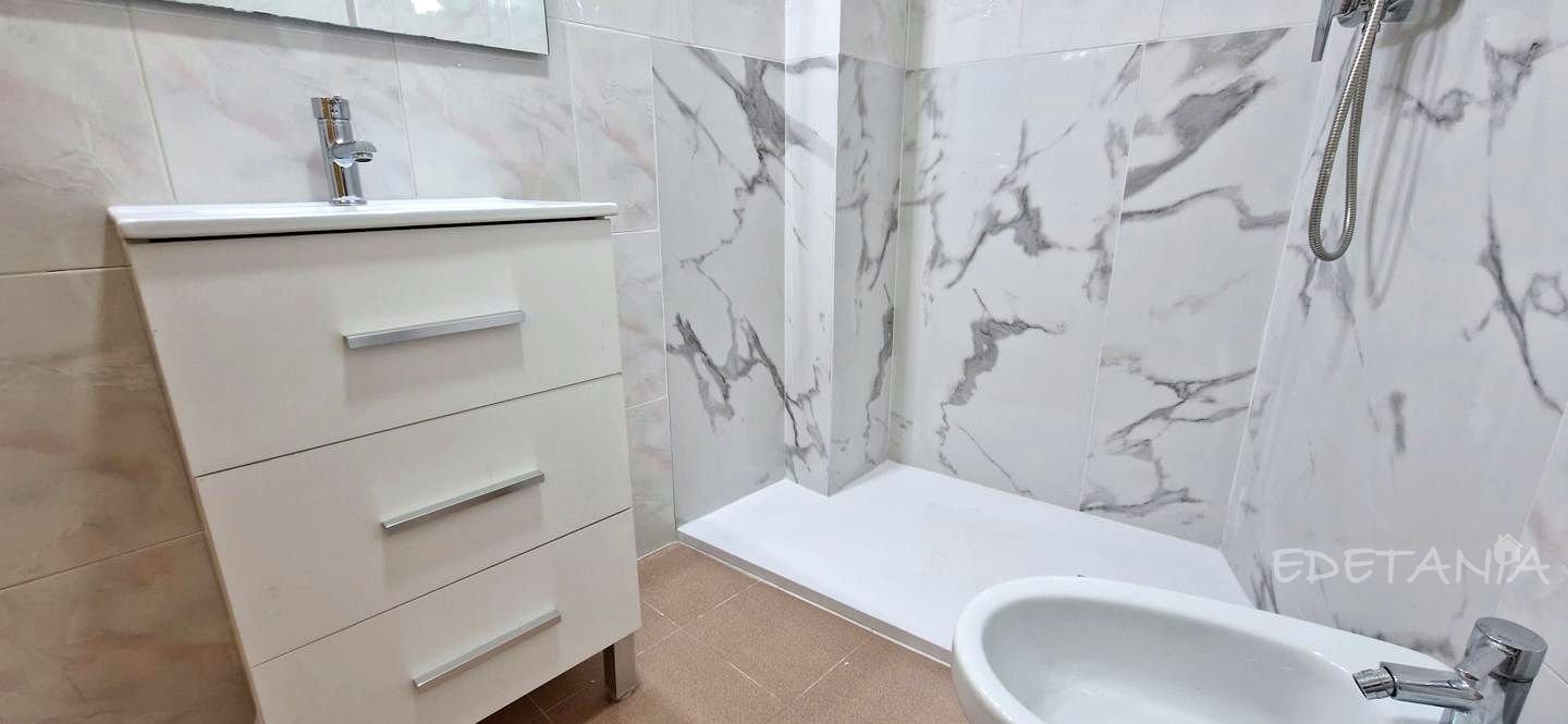 Habitación 140 m², Moncada