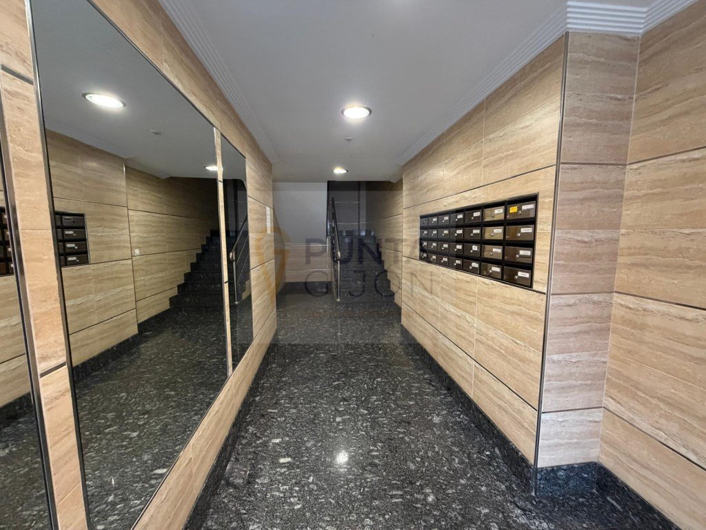Piso de 120 m² en Gijón