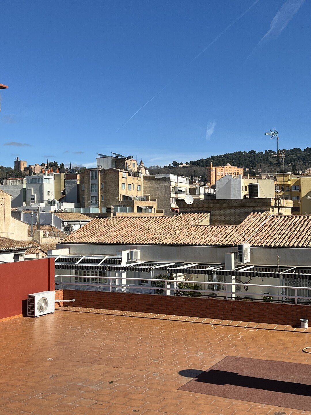 Piso de 140 m² en Granada