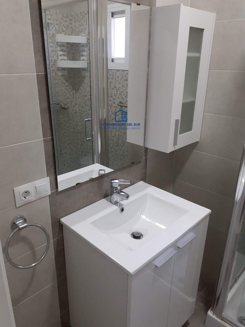 Piso de 80 m² en Cádiz
