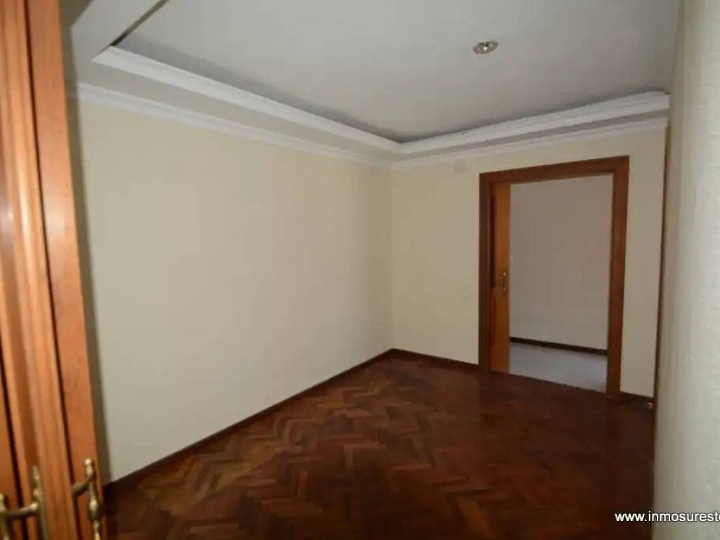 Pis de 150 m² a Oriola