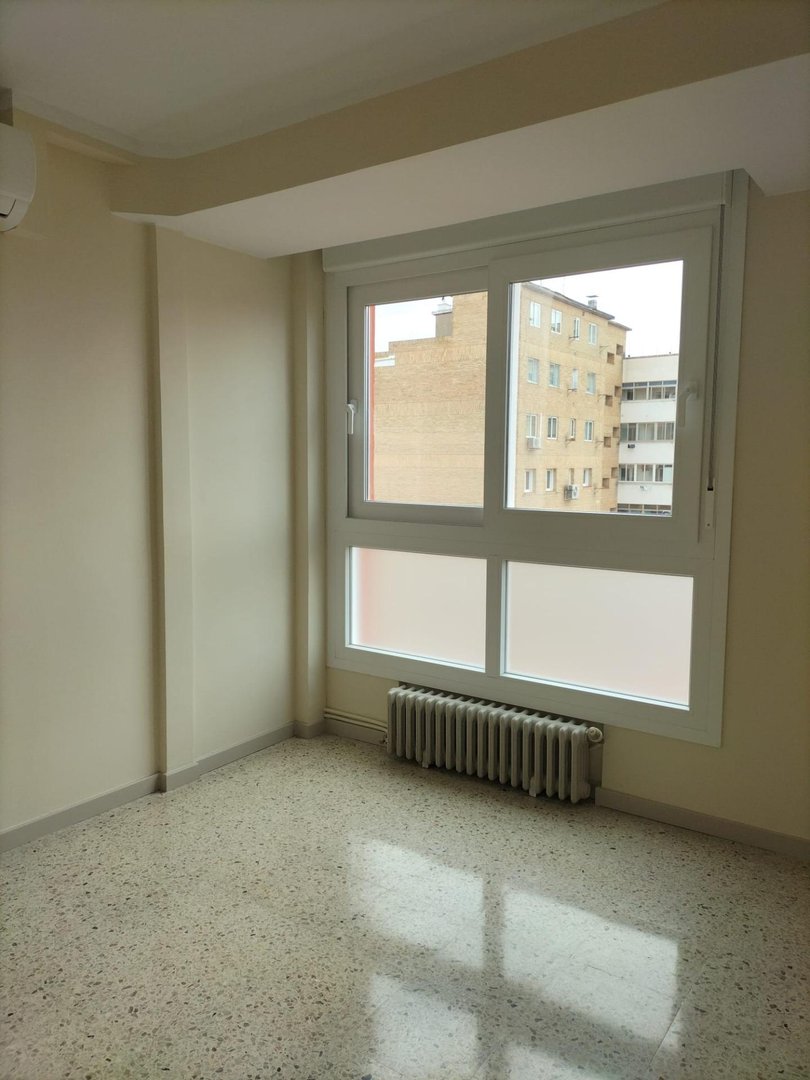 Piso de 127 m² en Zaragoza