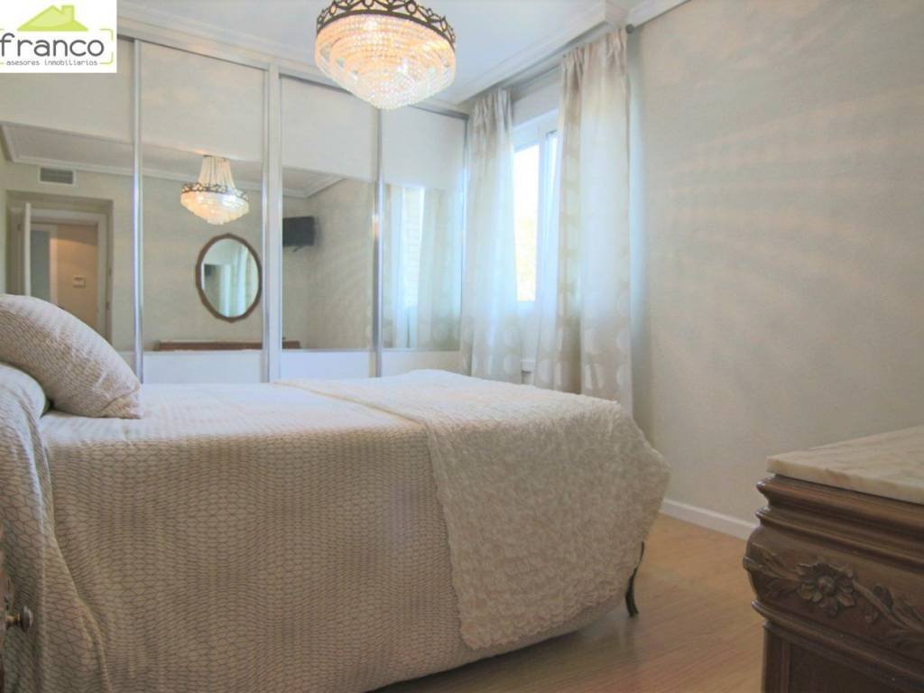 Wohnung 125 m² in Murcia