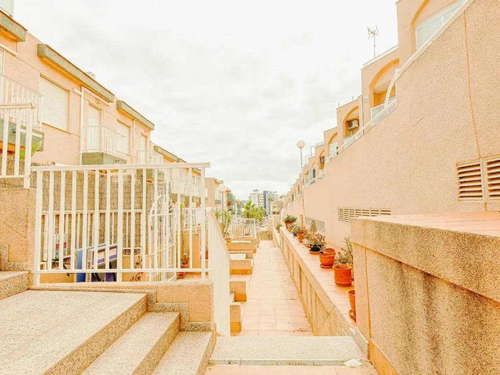 Piso de 64 m² en Torrevieja