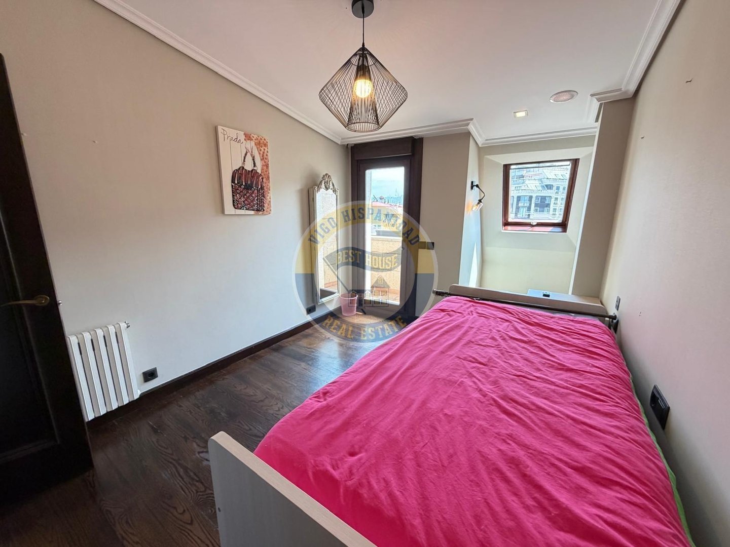 Piso de 250 m² en Vigo