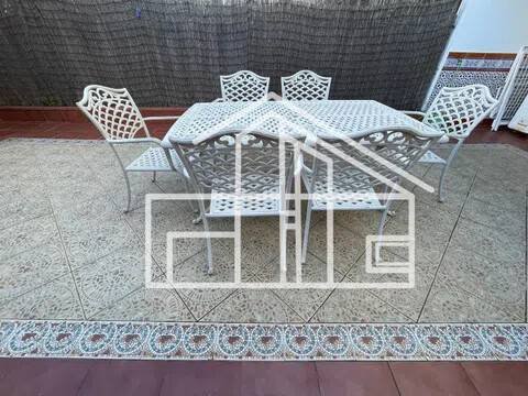Piso de 100 m² en Rota