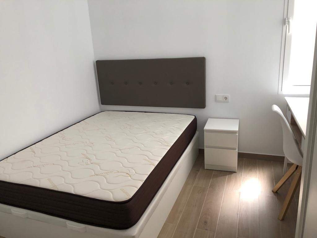 Habitación 130 m², Elche