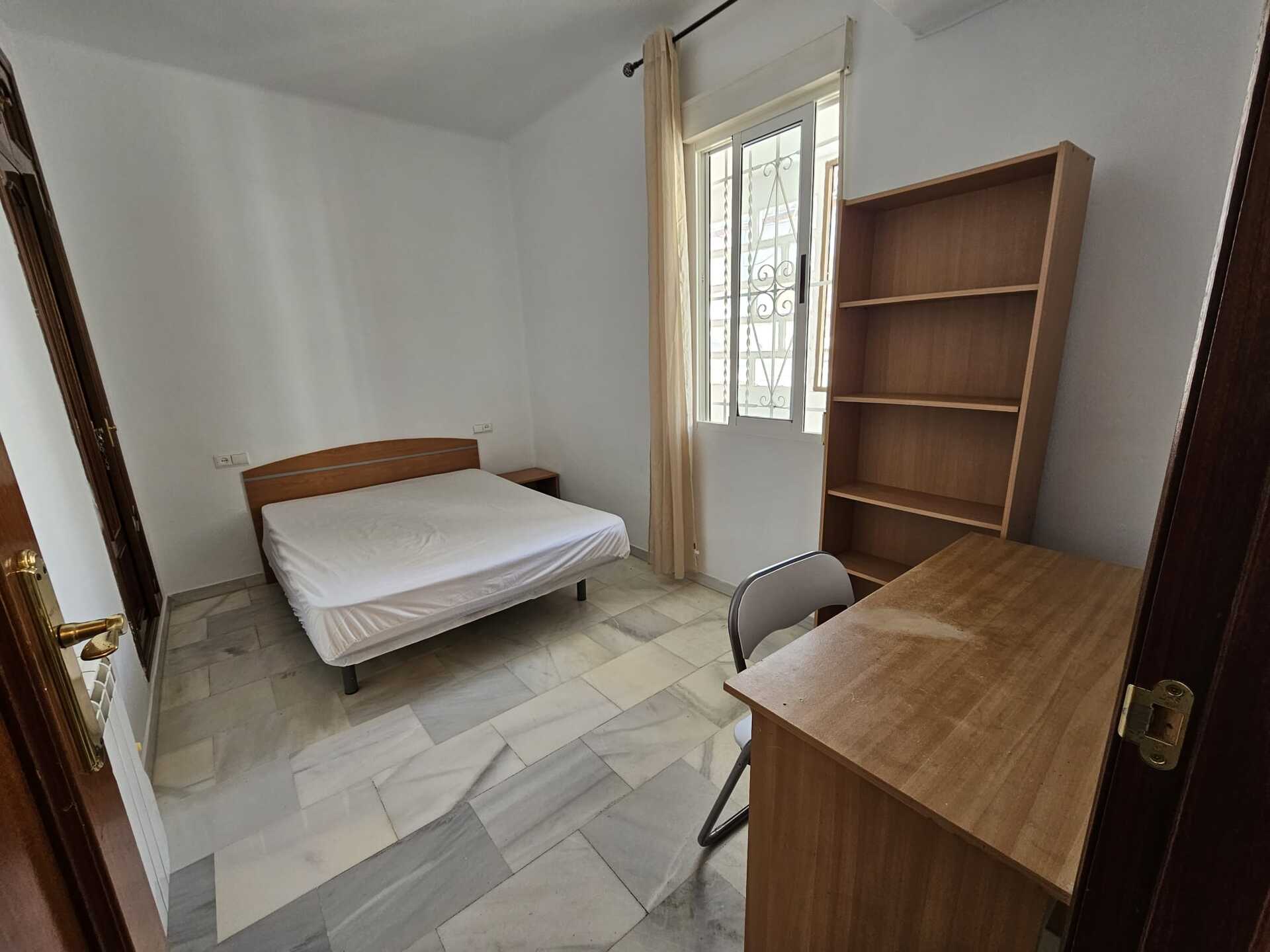 Habitación 150 m², Granada