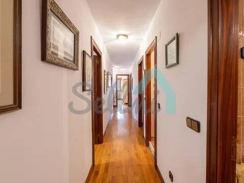 Piso de 126 m² en Oviedo